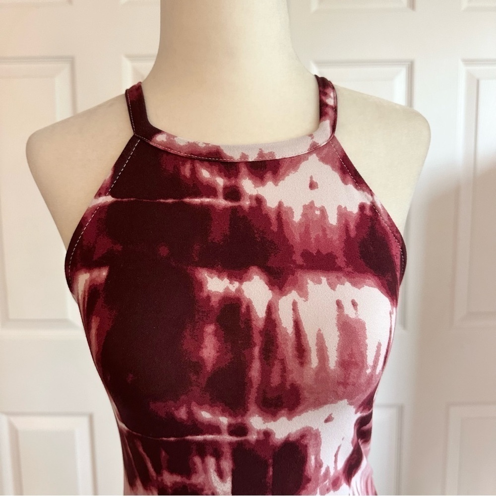 LOVE Stretch Bodycon Maroon and White Tie Dye High Neck Sleeveless Dress - Picture 2 of 6